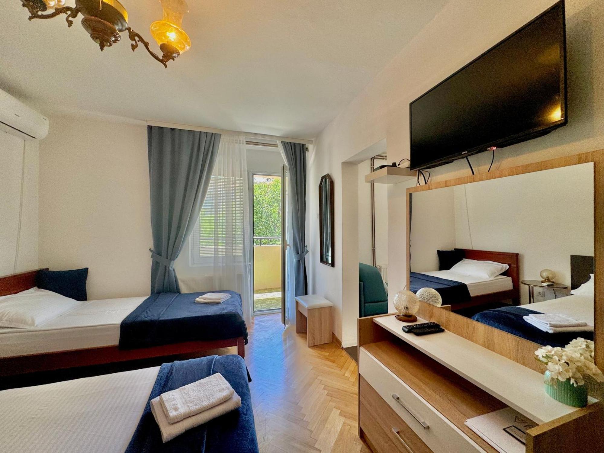 For-A Apartmani Бечичи Экстерьер фото